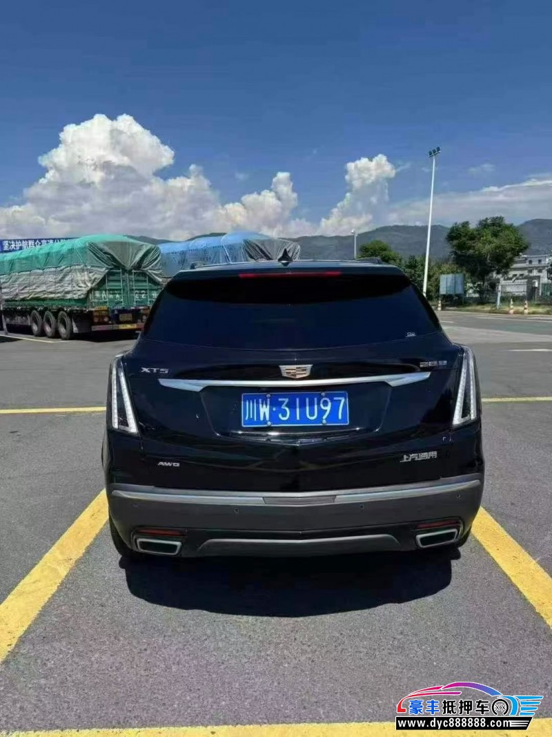 22年凯迪拉克XT5轿车抵押车出售