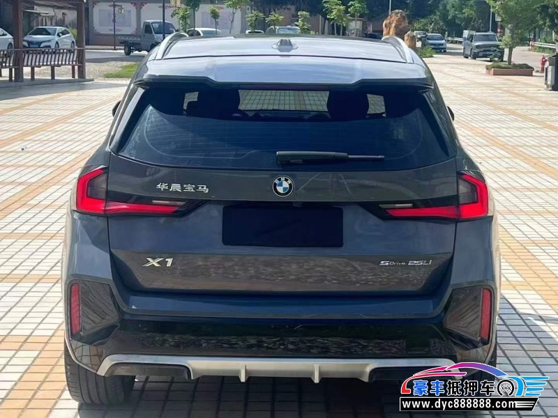 23年宝马X1轿车抵押车出售
