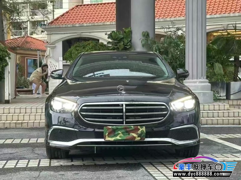 21年奔驰E轿车抵押车出售