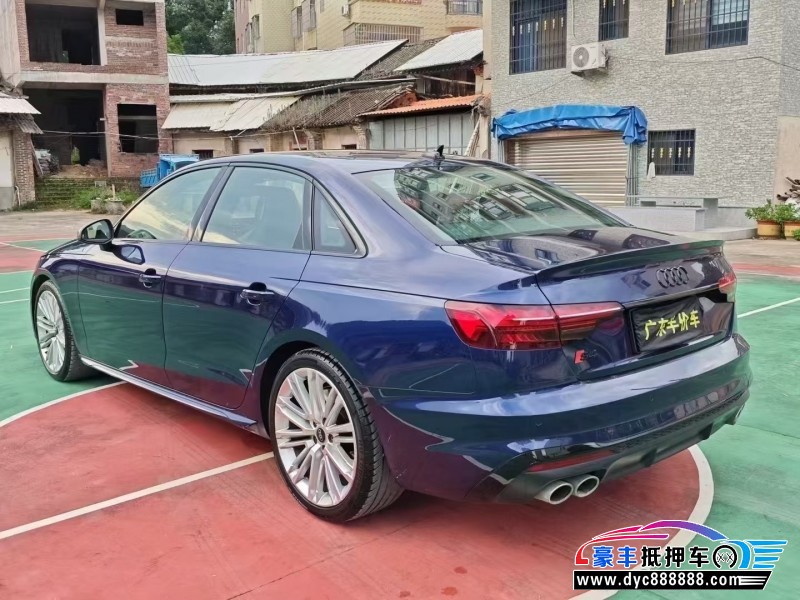 24年奥迪S4轿车抵押车出售