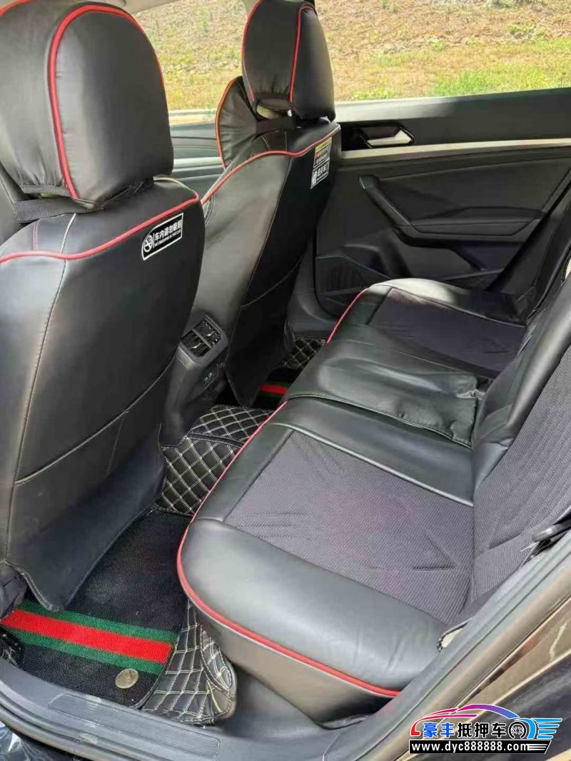 22年大众朗逸轿车抵押车出售