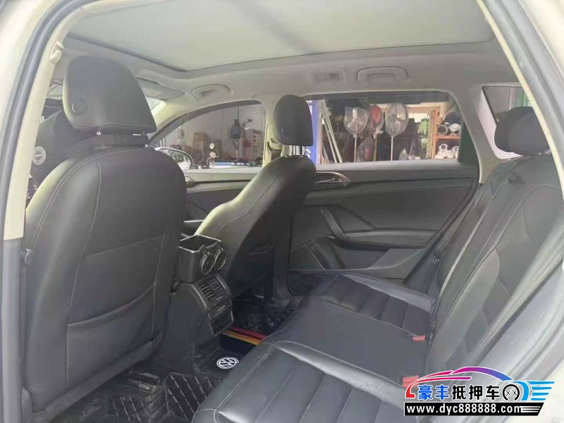 19年大众途岳轿车抵押车出售