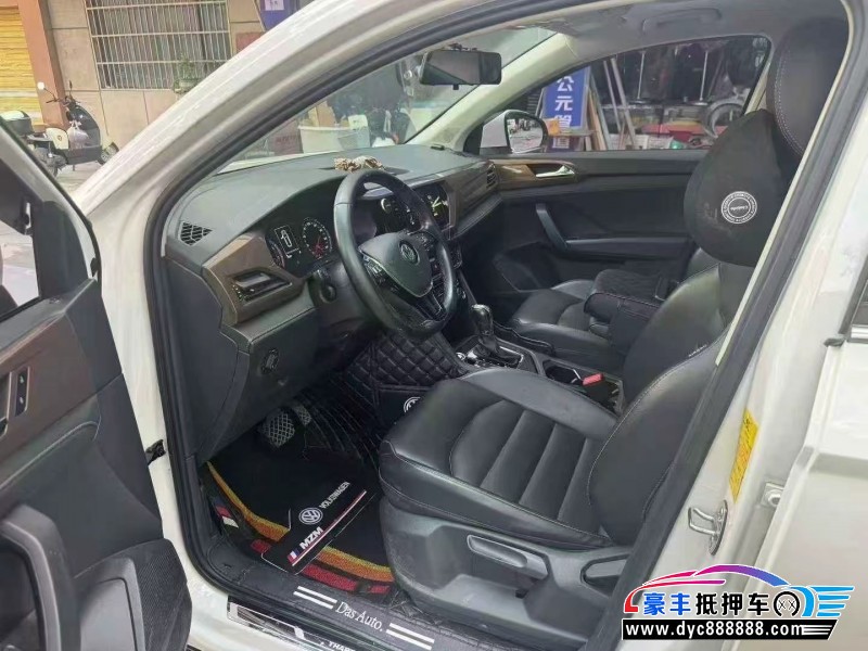 19年大众途岳轿车抵押车出售