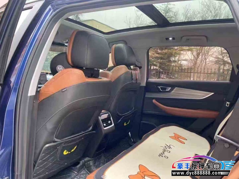 20年奇瑞瑞虎8轿车抵押车出售