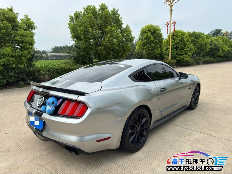 18年福特野马轿车抵押车出售