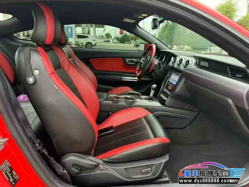 18年福特野马轿车抵押车出售