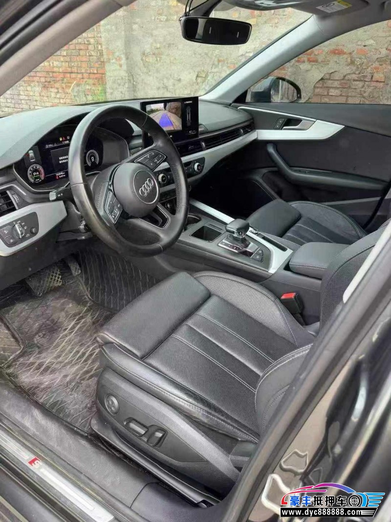 21年奥迪A4L轿车抵押车出售