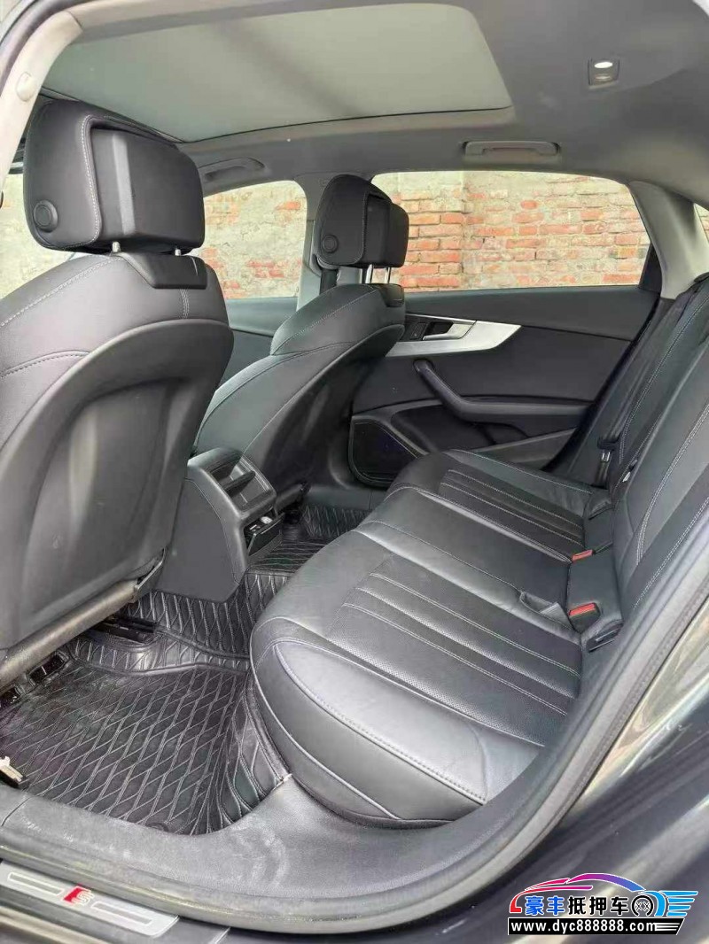 21年奥迪A4L轿车抵押车出售