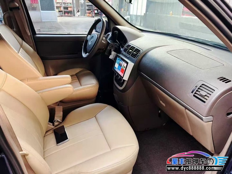 14年别克GL8轿车抵押车出售