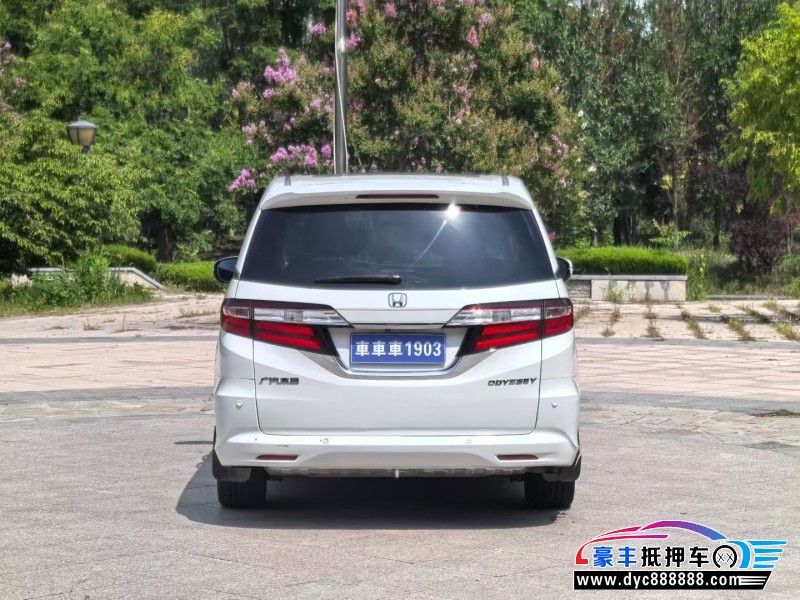 18年本田奥德赛轿车抵押车出售