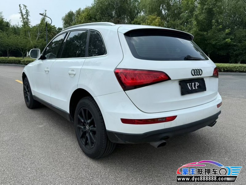 13年奥迪Q5轿车抵押车出售