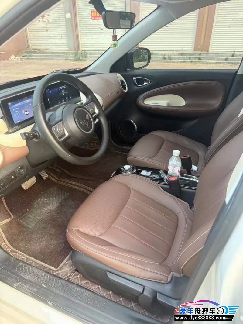 24年五菱缤果轿车抵押车出售