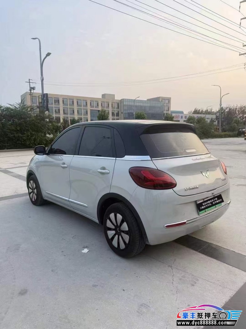 24年五菱缤果轿车抵押车出售