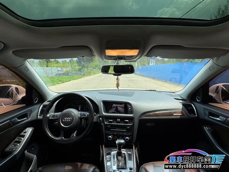 16年奥迪Q5轿车抵押车出售