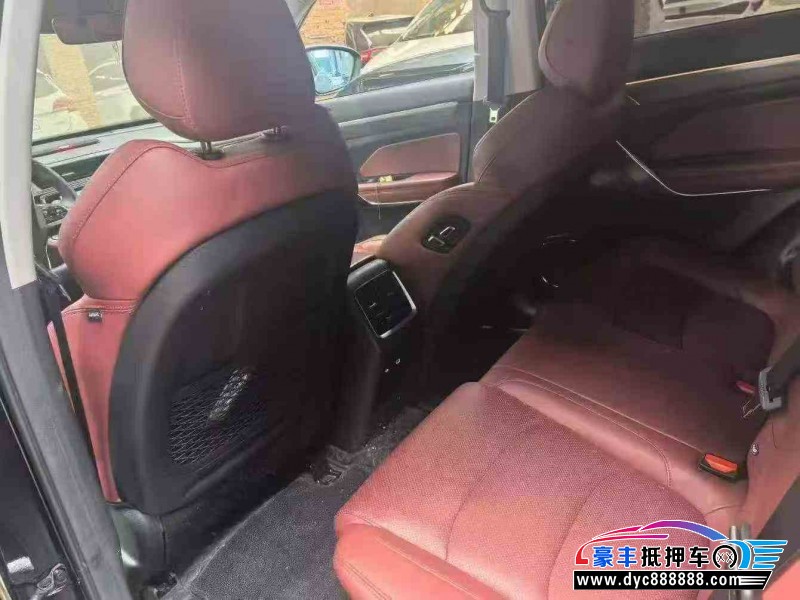 21年吉利博越轿车抵押车出售