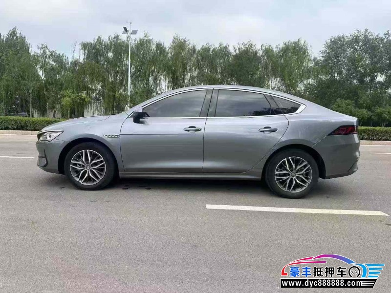 24年比亚迪秦轿车抵押车出售