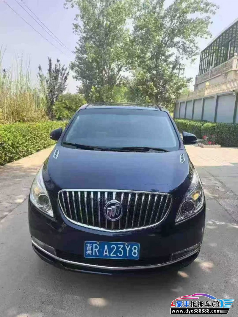 16年别克GL8轿车抵押车出售