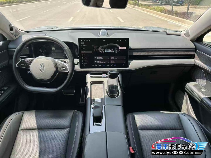 22年华为问界轿车抵押车出售