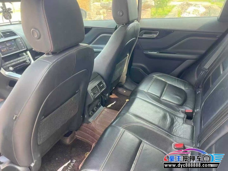 17年捷豹F-PACE轿车抵押车出售