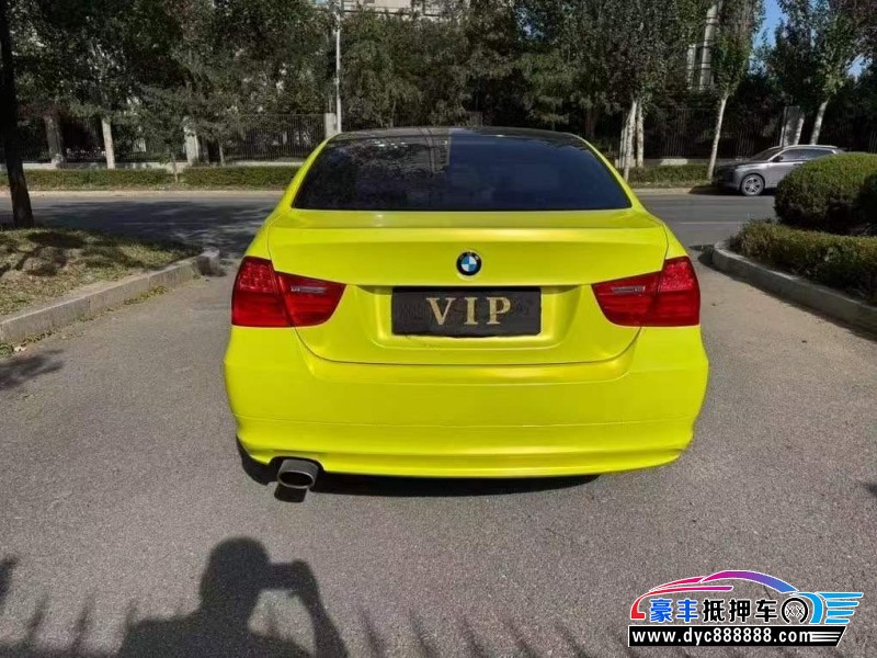 12年宝马3系轿车抵押车出售