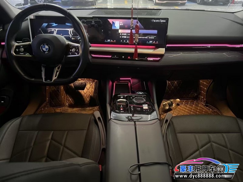 24年宝马5系轿车抵押车出售