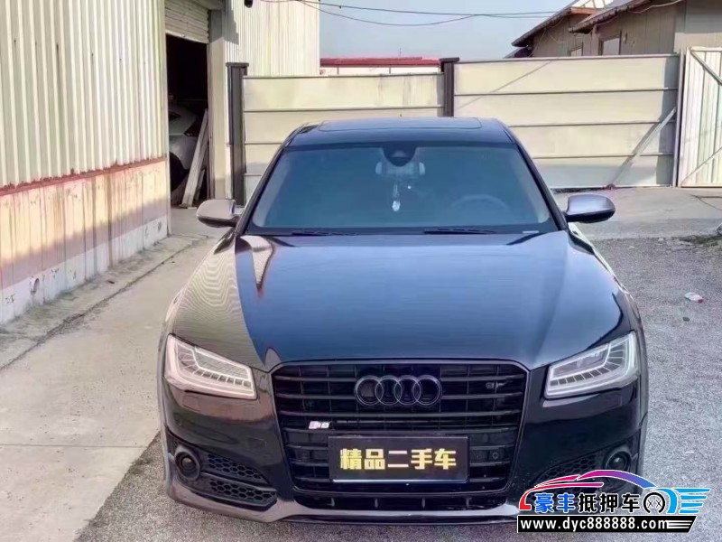 12年奥迪A8轿车抵押车出售