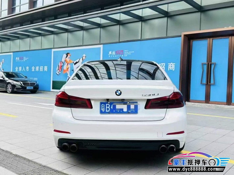 18年宝马5系轿车抵押车出售