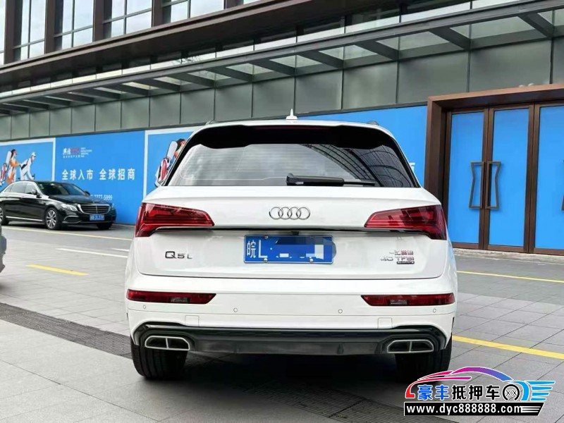 23年奥迪Q5轿车抵押车出售