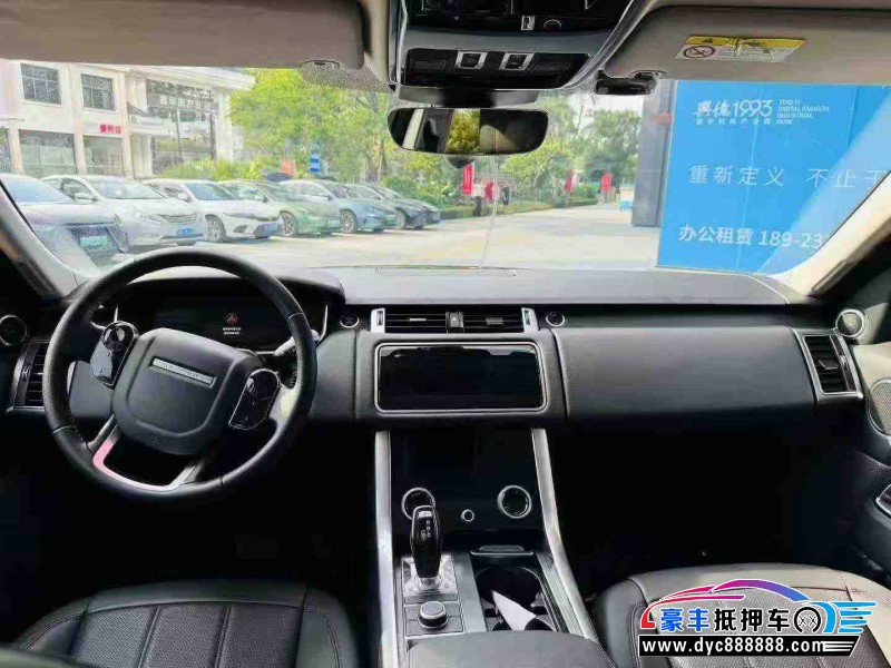 19年路虎揽胜运动轿车抵押车出售