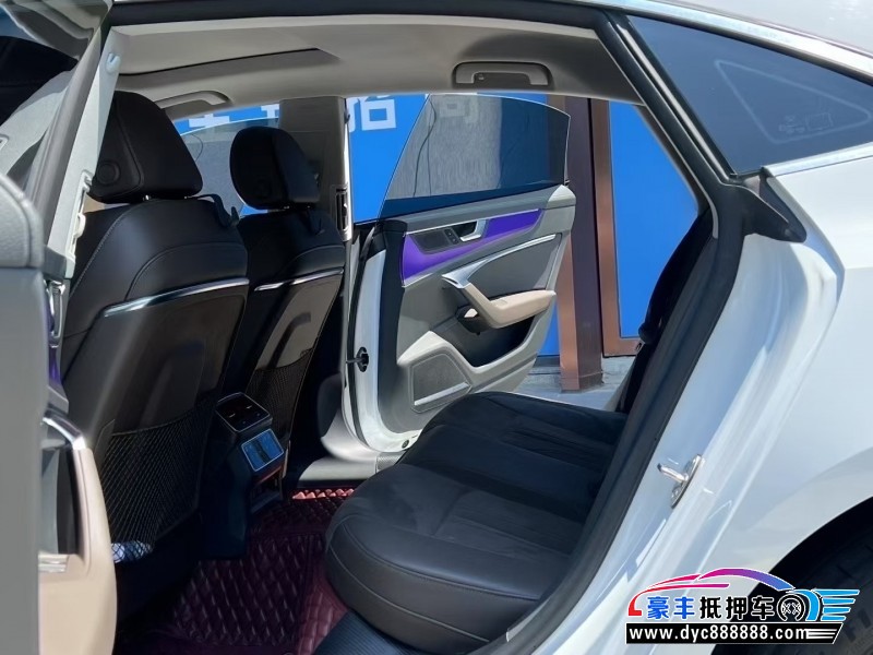 23年奥迪A7轿车抵押车出售