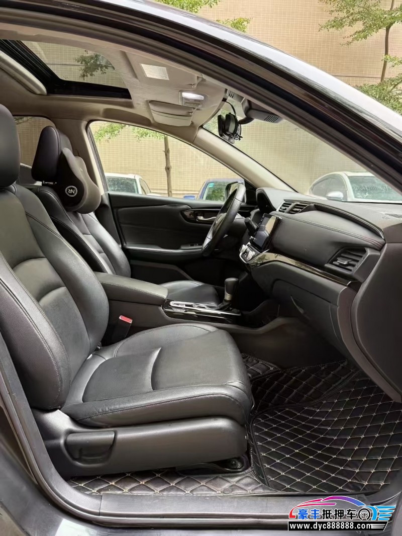 19年本田凌派轿车抵押车出售