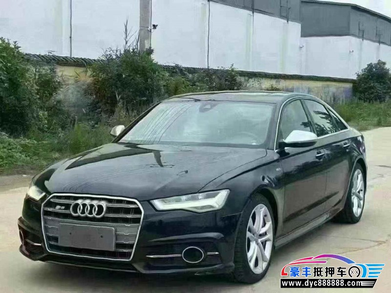 18年奥迪S6轿车抵押车出售