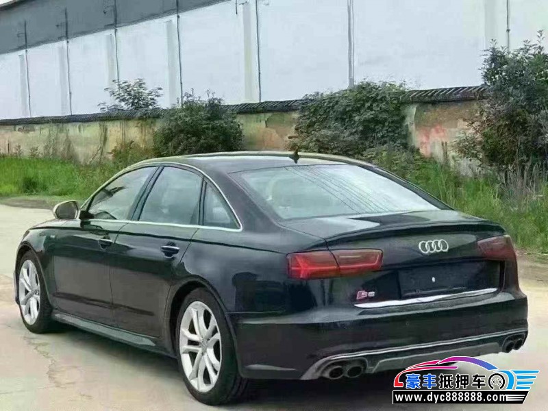 18年奥迪S6轿车抵押车出售