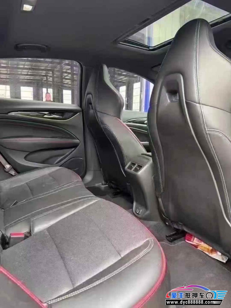 18年别克君威轿车抵押车出售