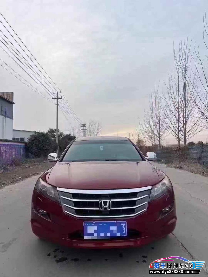 13年本田歌诗图轿车抵押车出售