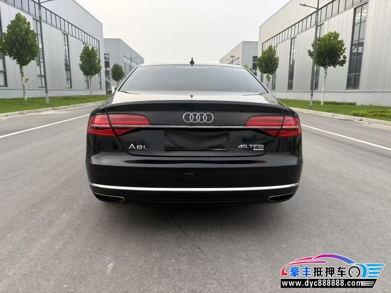 16年奥迪A8L轿车抵押车出售