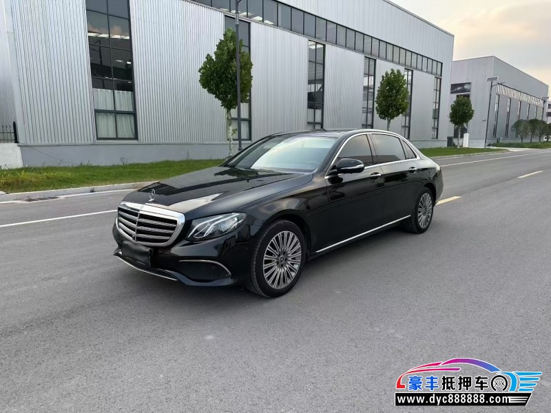 20年奔驰E轿车抵押车出售