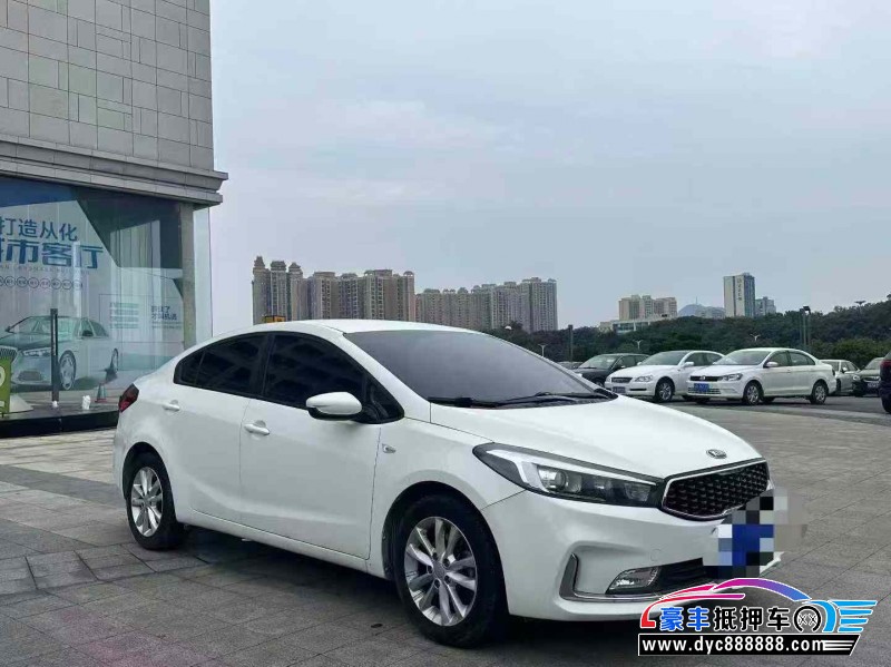 18年起亚K3轿车抵押车出售