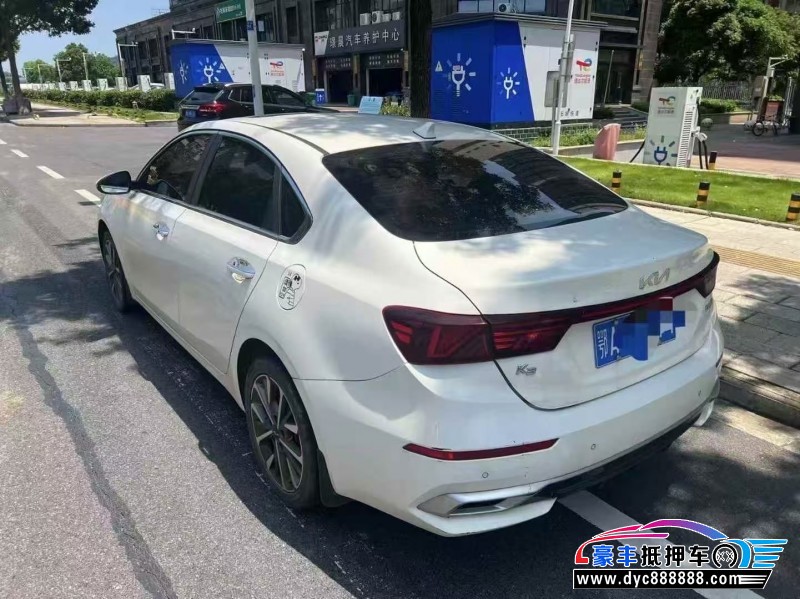 21年起亚K3轿车抵押车出售