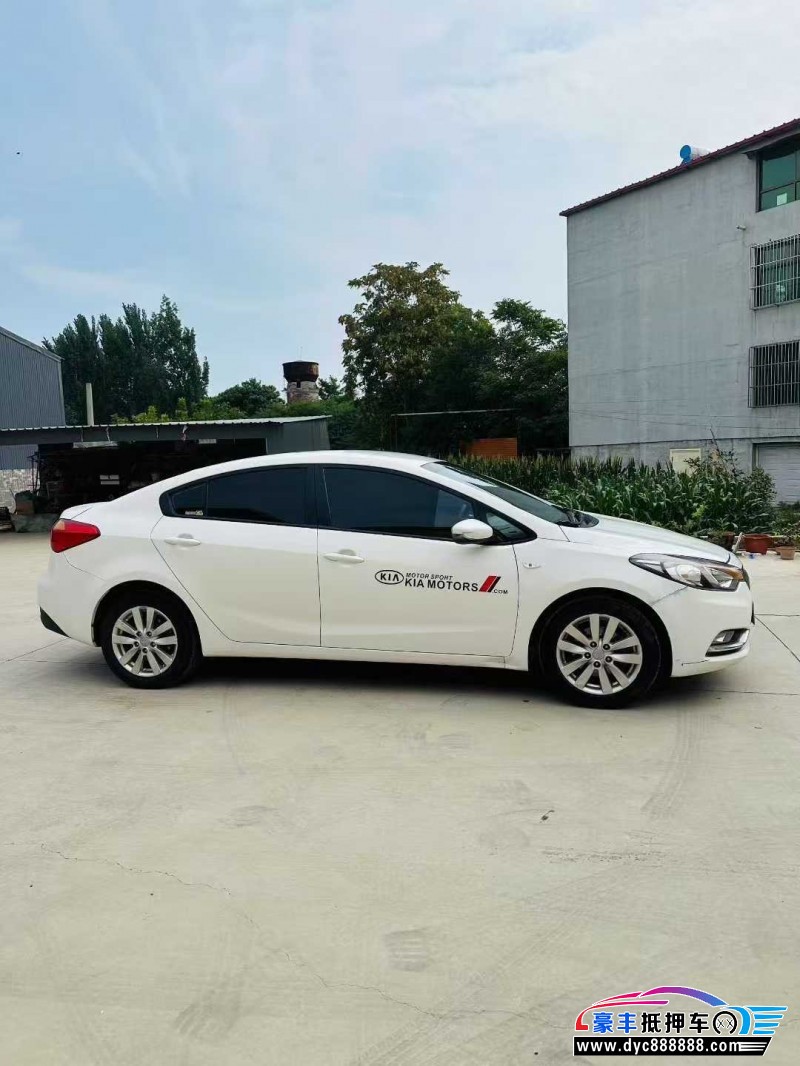 16年起亚K3轿车抵押车出售