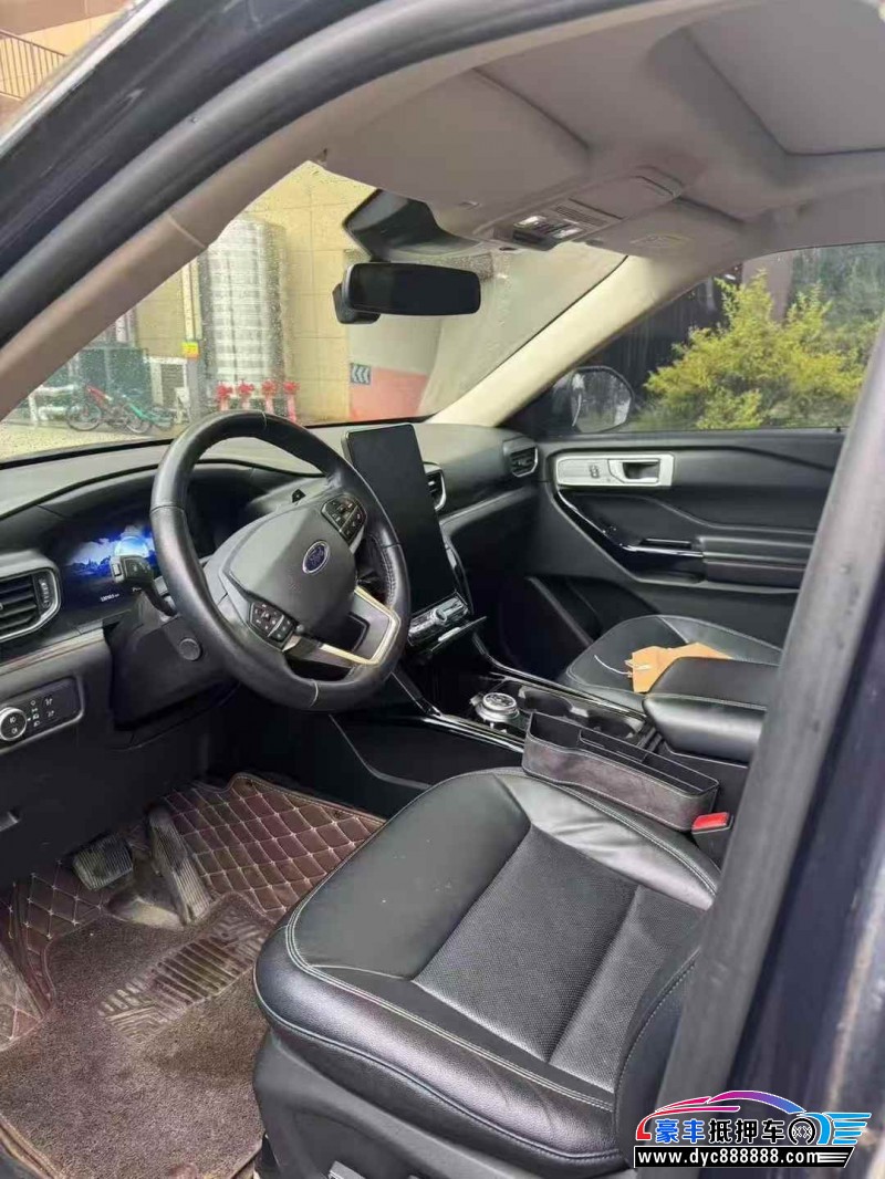 20年福特探险者SUV抵押车出售