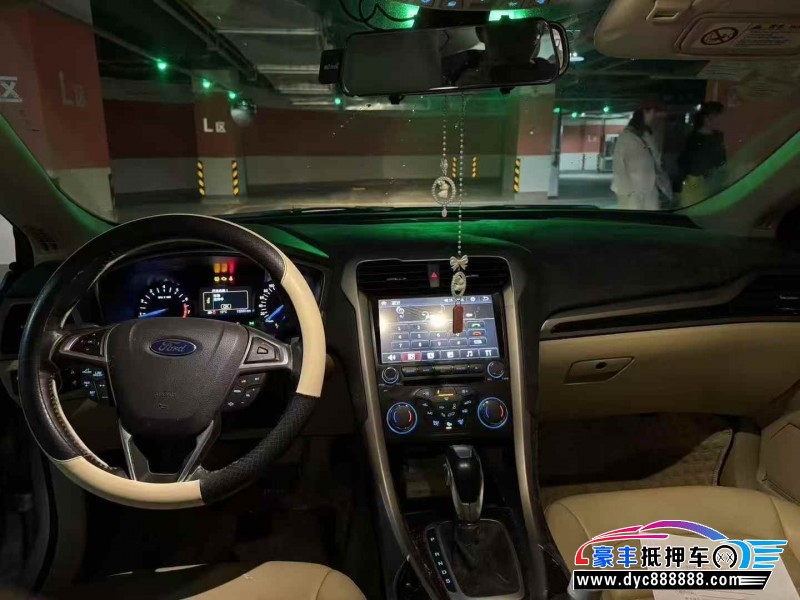 14年福特蒙迪欧轿车抵押车出售