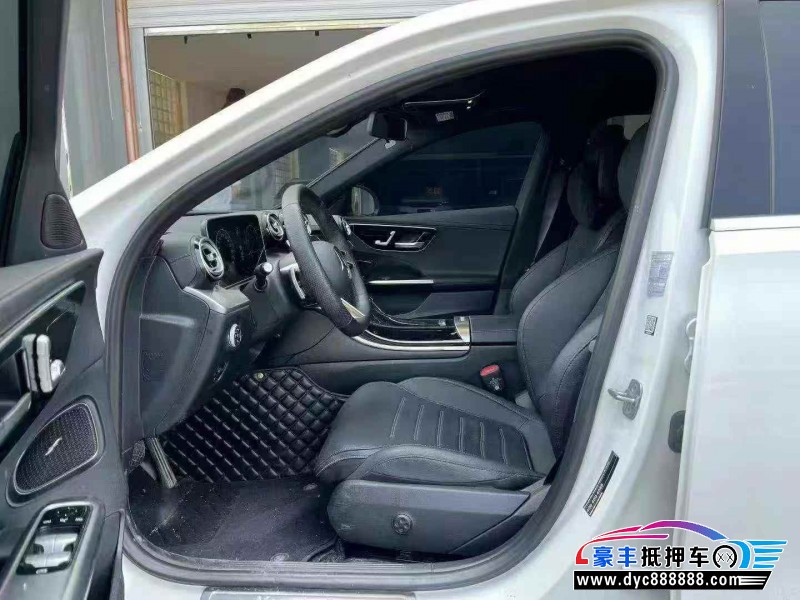 24年奔驰C轿车抵押车出售