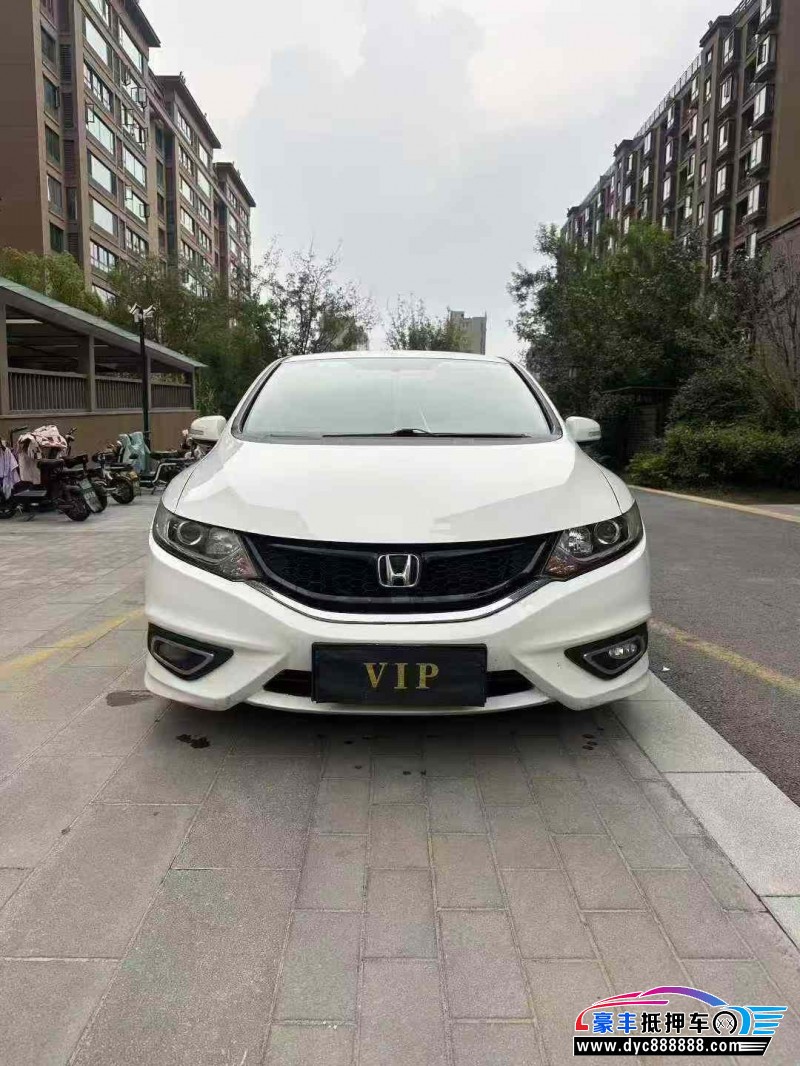 13年本田杰德轿车抵押车出售