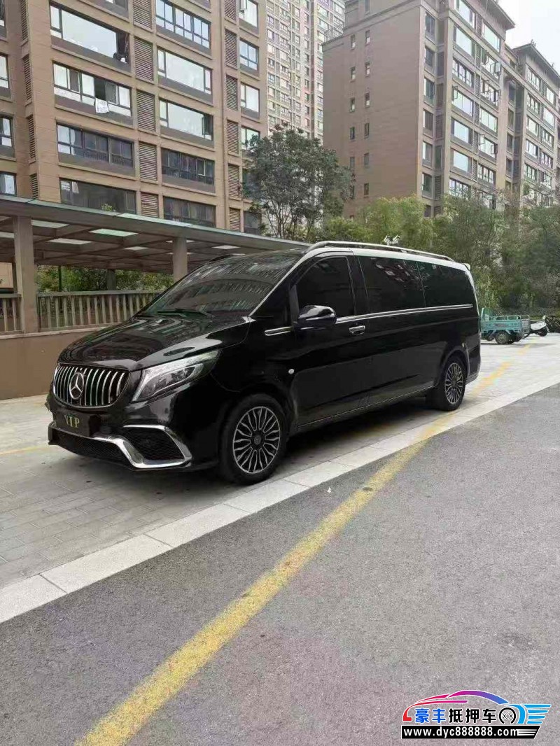 19年奔驰威霆轿车抵押车出售