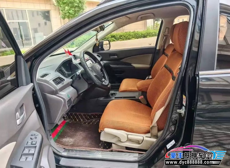 15年本田CR-V轿车抵押车出售