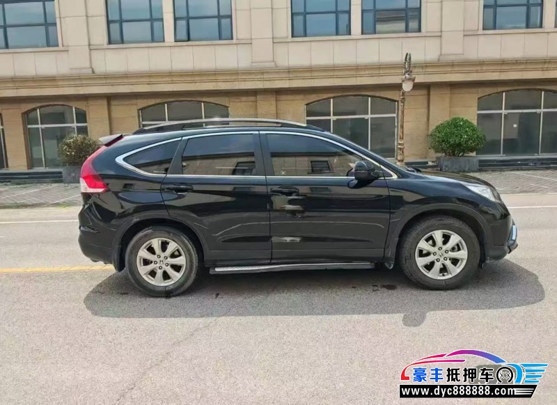 15年本田CR-V轿车抵押车出售