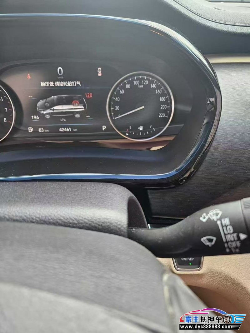 23年别克GL8轿车抵押车出售