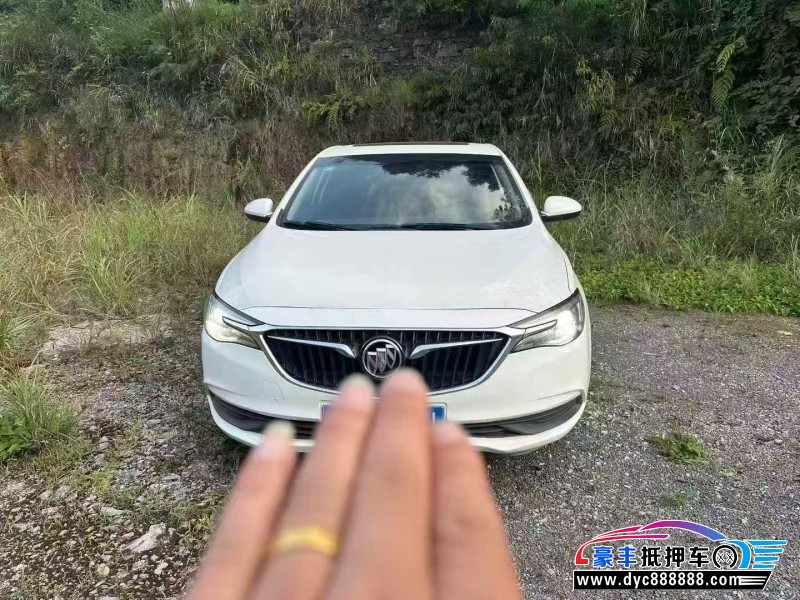 19年别克英朗轿车抵押车出售