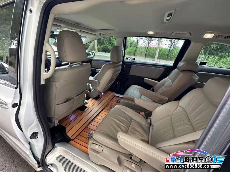 18年本田奥德赛轿车抵押车出售